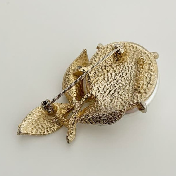 Vintage 1965 Sarah Coventry Pearl Bloom Brooch Pin - Picture 5 of 11